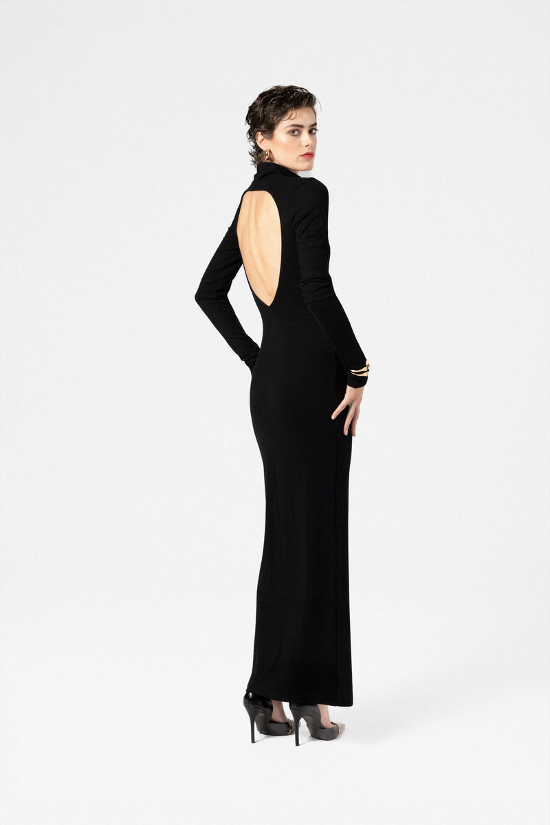 Maxi dress with open back