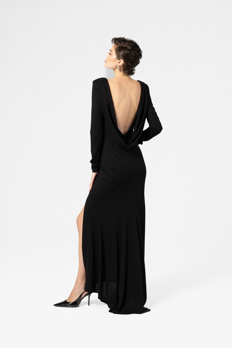 Maxi dress in diamond knit with train