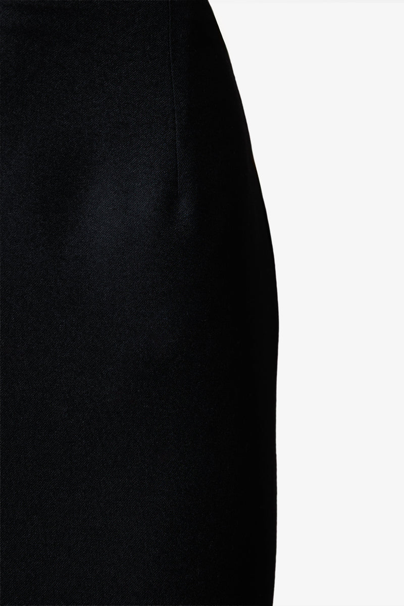 Midi pencil skirt in wool flannel