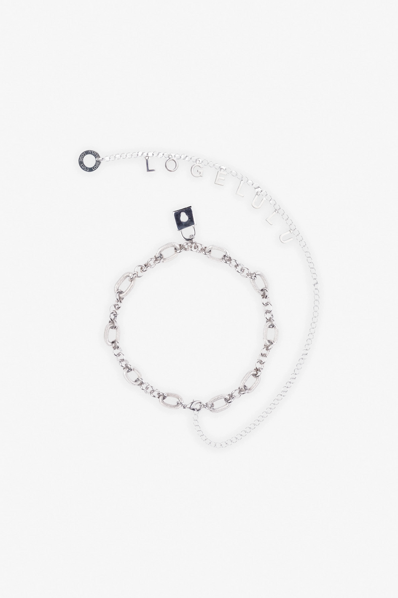 Chain necklace with extension from Closer