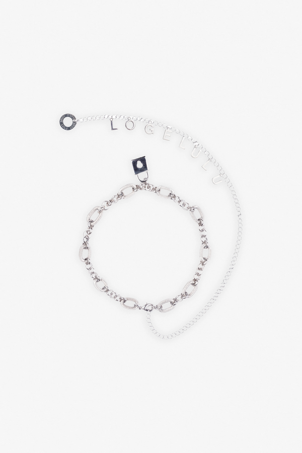 Chain necklace with extension from Closer
