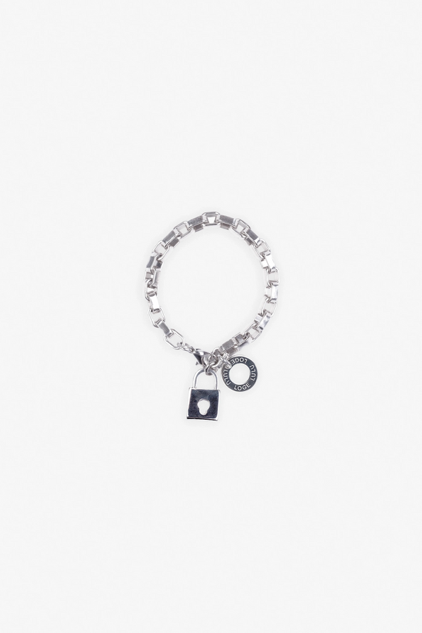 Bracelet with padlock from Closer