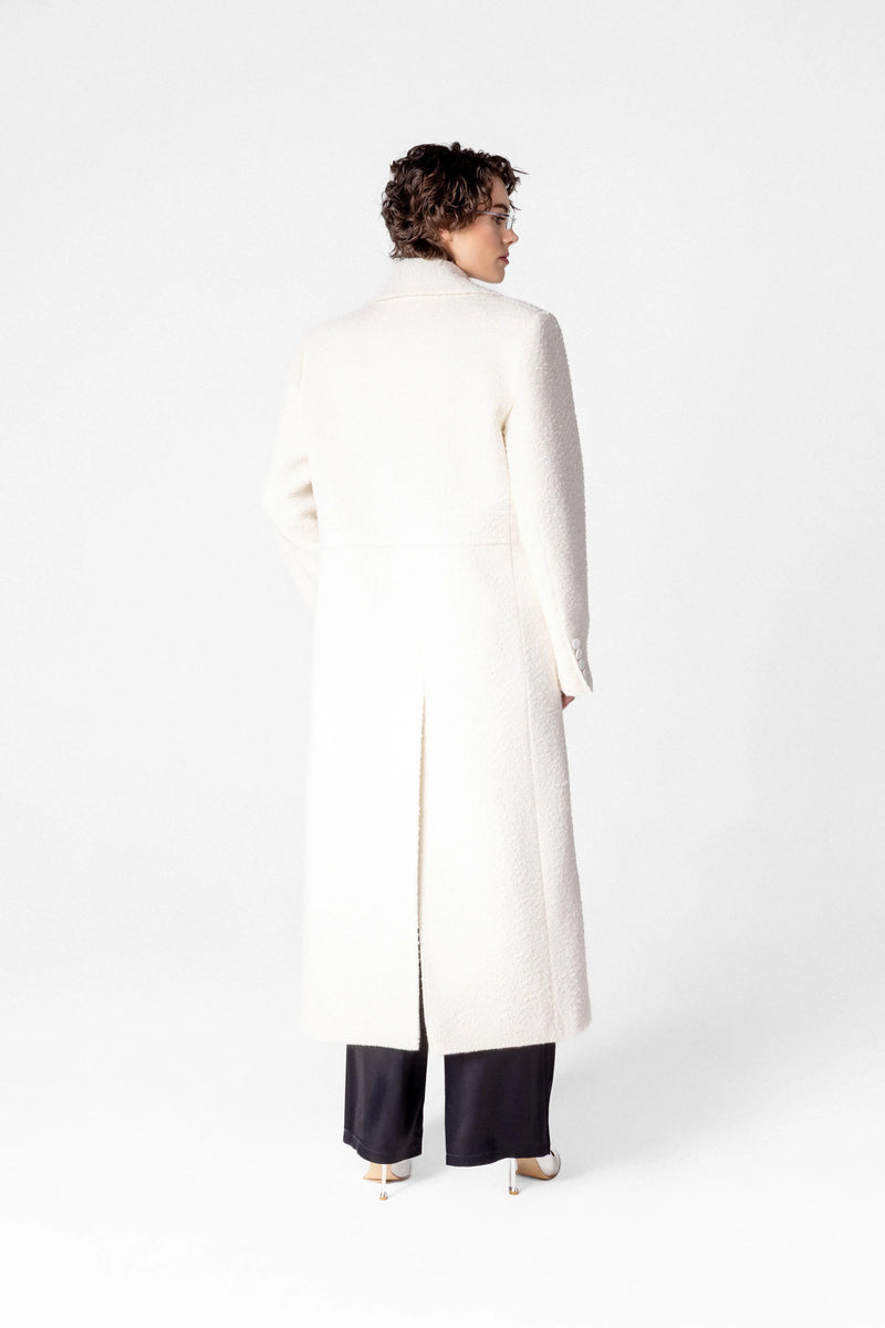 Double breasted women's bouclé maxi coat